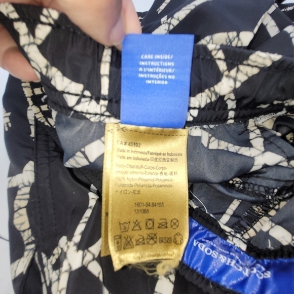 Scotch and Soda Mid-length Black and Cream Tribal printed Swim Shorts Size M - Picture 7 of 16